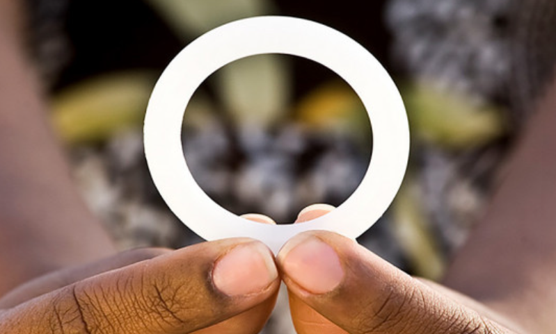 afyawatchke's tweet photo. VAGINAL RINGS...

Wacha kumeza drugs kila asubuhi after sleep-over.

Read More: https://t.co/YMyyZCgmli https://t.co/GLFjdswzGh