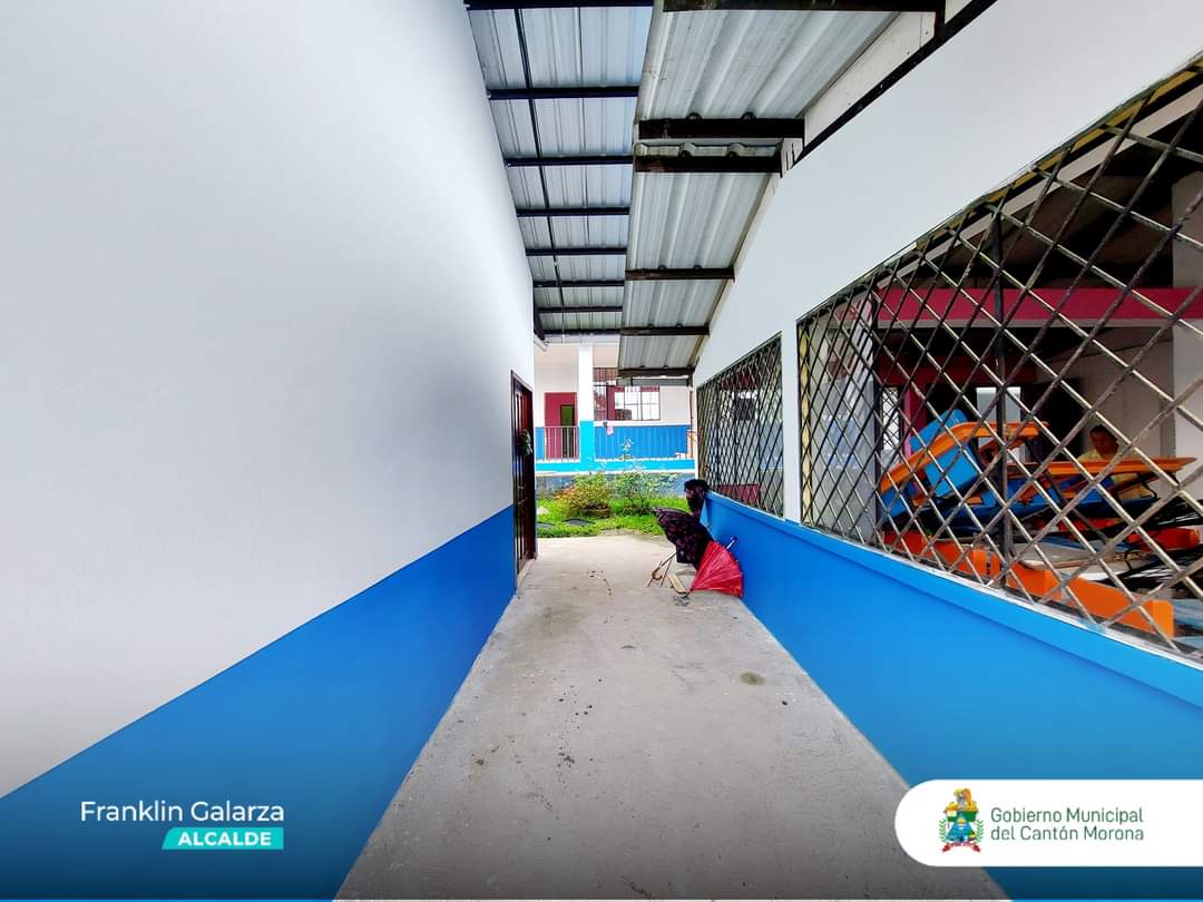 Trabajamos en la adecuación, mantenimiento y pintura de los Centros de Desarrollo Infantil de Morona en varias parroquias y comunidades, con el objetivo de que los niños cuenten con espacios idóneos para el desarrollo de sus destrezas.