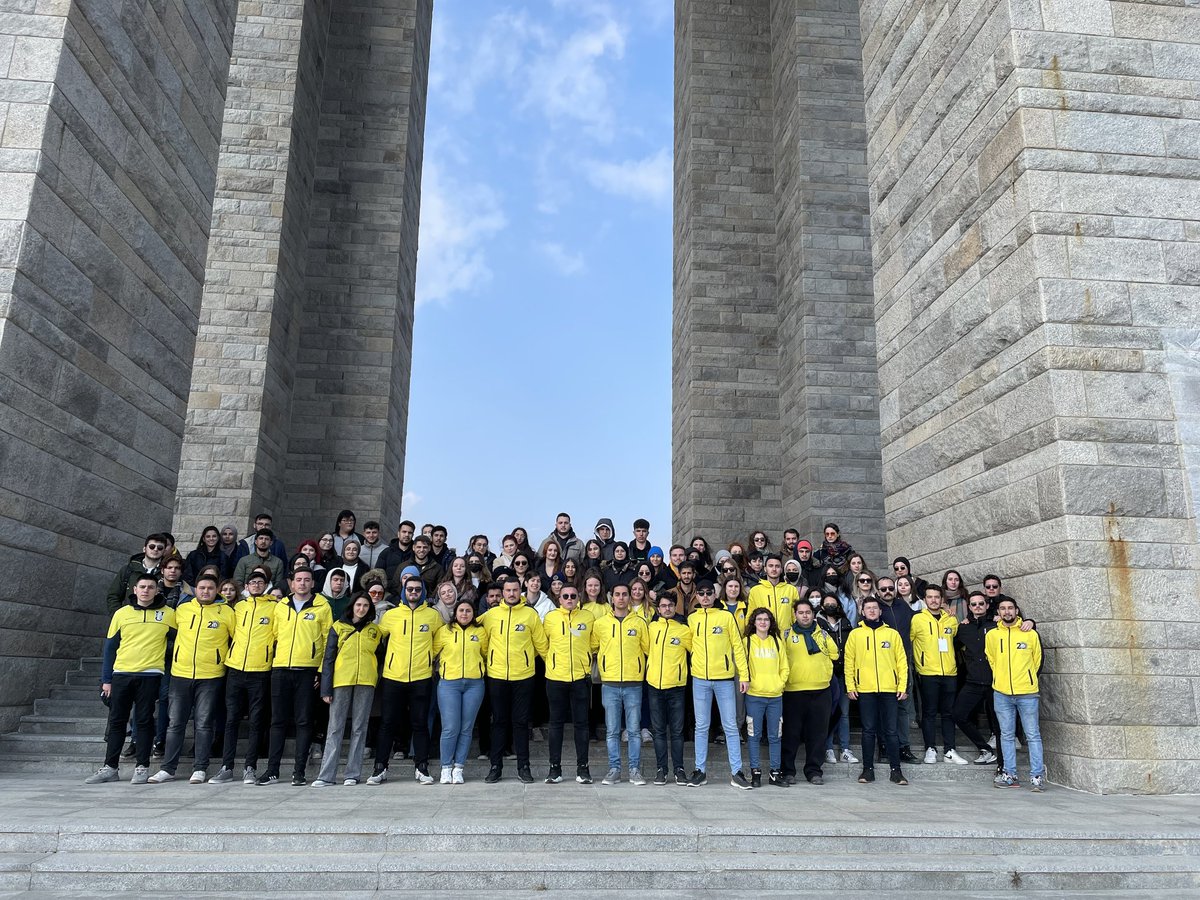 1907 ÜNİFEB Trakya Üniversitesi örgütlenmesi olarak şehitlerimizi anmak adına Çanakkale'deydik.
#1907ÜNİFEBÇanakkalede