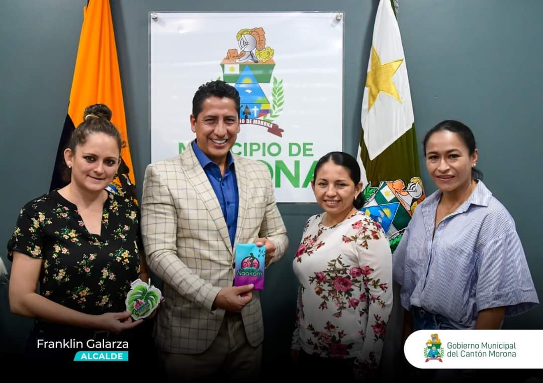 MoronaOfc's tweet photo. Las integrantes del colectivo Naakam Nua, organizadoras del evento ciclístico “Para Ti Mujer” realizaron una visita al alcalde Franklin Galarza, para hacerle un agradecimiento público por el apoyo y respaldo brindado para que la mencionada ciclo ruta haya sido un éxito. https://t.co/idrKdW3CSW