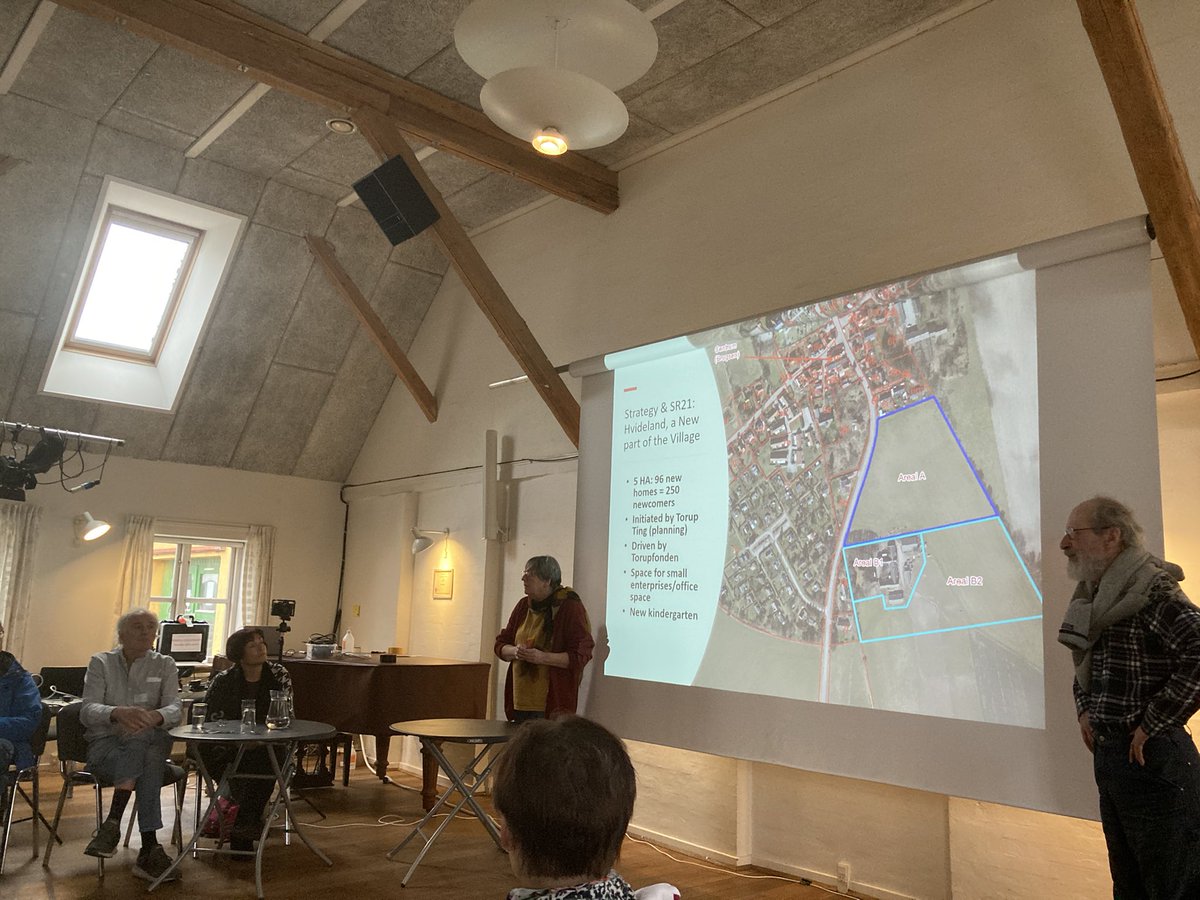 adoptaunolivo's tweet photo. Hoy y mañana estamos en #Torup #Denmark 🇩🇰participando en el 4 congreso de Smart Rural Regional EU aprendiendo estrategias para implementar en #Oliete @SmartRural21 @OlieteSmart 🏡😍 https://t.co/6iyr16bLF3