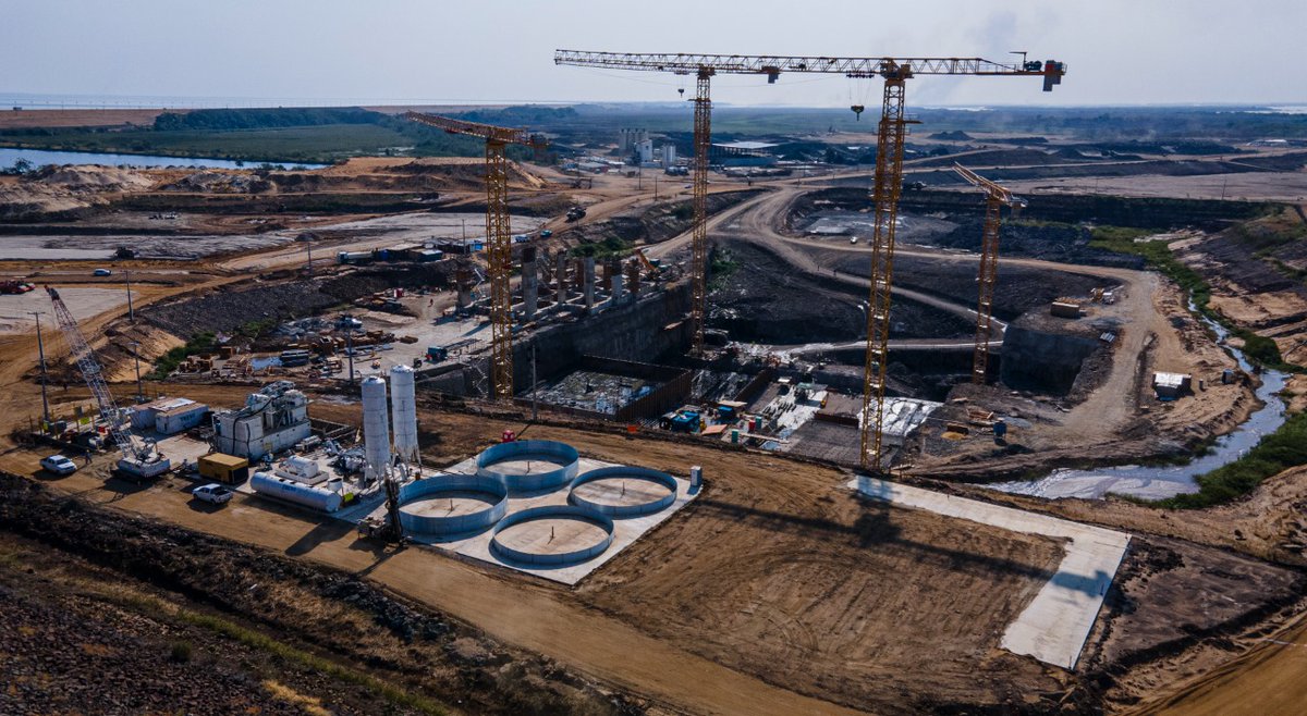 ebypy's tweet photo. La maquinización de Aña Cuá, la obra hidroeléctrica de mayor envergadura de la era democrática en el Paraguay, encarada por la Entidad Binacional Yacyretá, avanza a paso sostenido.
https://t.co/Cxtha9V8ug https://t.co/NxD3wrWbUR