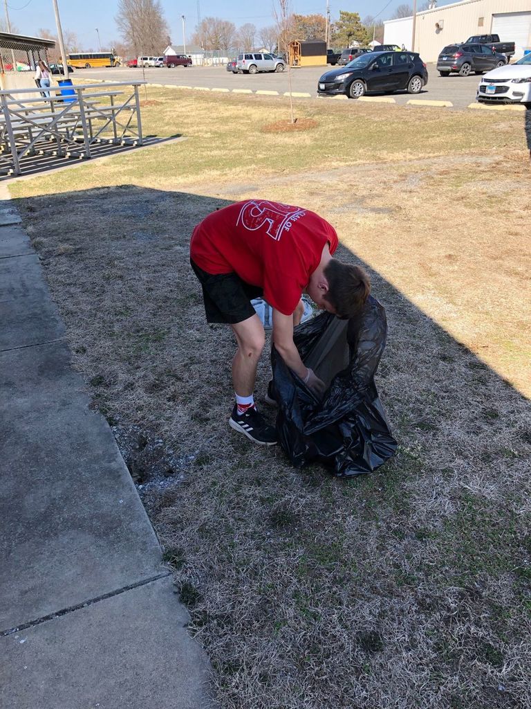 Bunker Hill CUSD #8 tweet media