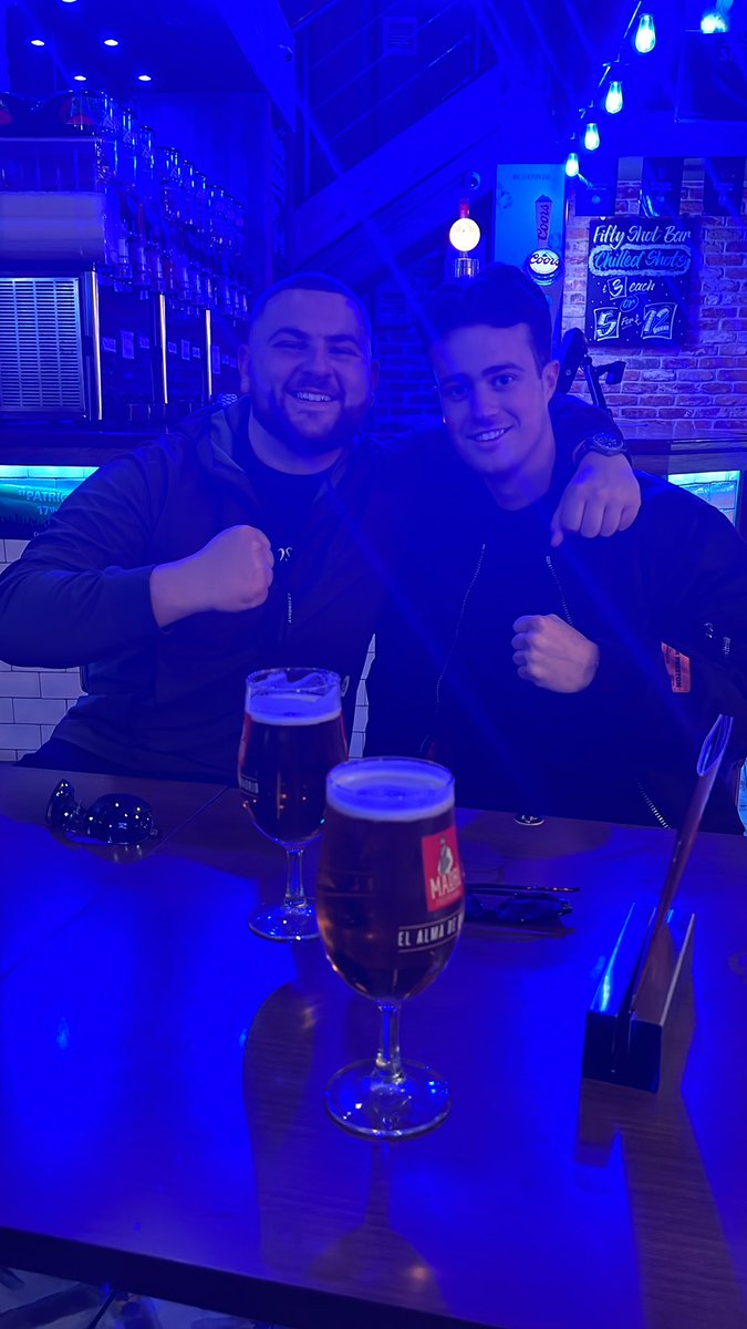 BradGalloway1's tweet image. Cheltenham bound🐎via the toon⚫️⚪️