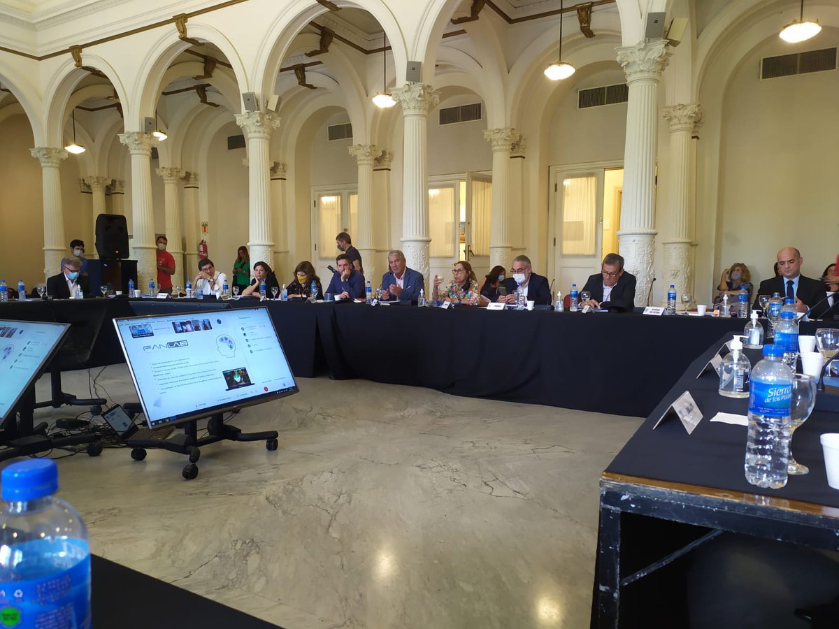 miguel_sedoff's tweet photo. Hoy en la 116 Asamblea del CFE presentamos FanLab, Laboratorios de Aprendizaje 3D en física, química, ingeniería, robótica y agtech. Es un desarrollo conjunto de @faniotargentina con @INETetp con licencias gratuitas para todo el sistema nacional de ETP. https://t.co/YfYrpDOD6X