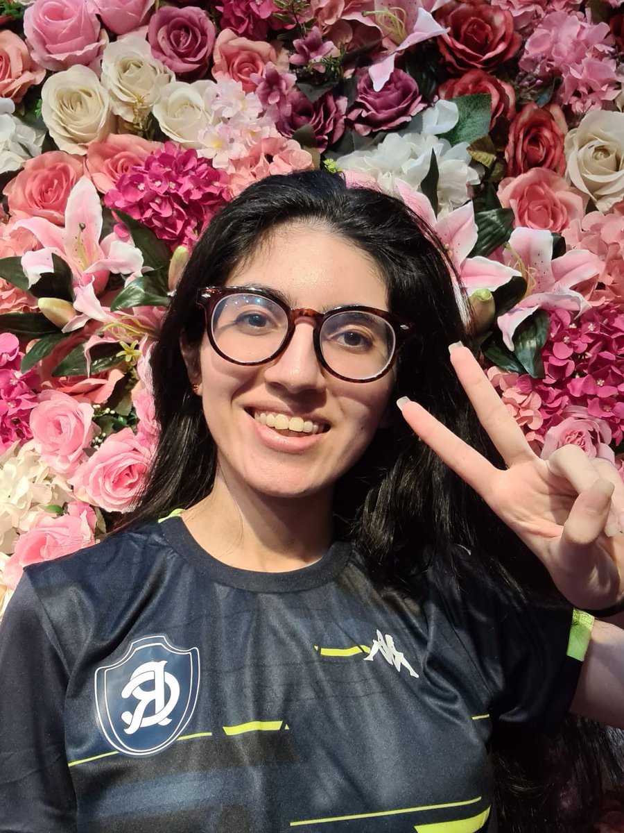Olá seja bem vindo (a) 💖💖💖
Sou a Mafraju Streamer e aberta à oportunidades de Caster!

Faço lives Diariamente na Twitch
twitch.tv/mafraju

Meus links:
» Redes Sociais : wlo.link/@Mafraju
» Mídia Kit : encurtador.com.br/lnBCH

✉️ Email : mafrajulor@gmail.com