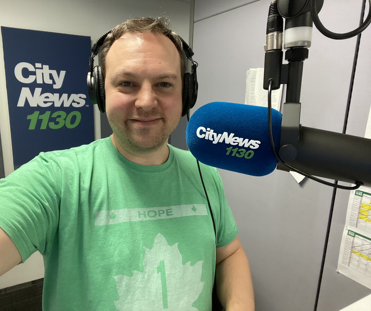 RyanLmark's tweet photo. π This morning Iβm rocking my Green #BCHwy1 shirt from Artisanβs Attic and Fudgery gift shoppe in #HopeBC. #TrafficNerd If you see something in traffic, even if itβs a leprechaun call us at *1130 or tweet @CityNewsTraffic #HappyStPatricksDay https://t.co/jaiY0DGqgV