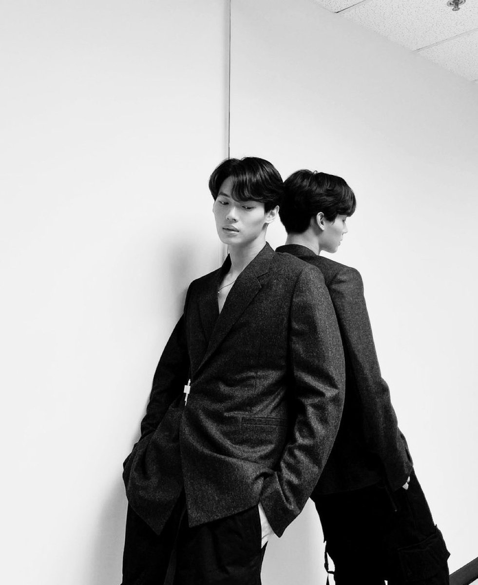 bebiibright's tweet photo. เซน อากาโนะ                      ฮายาเสะ รัน https://t.co/mG7wZGSCVO