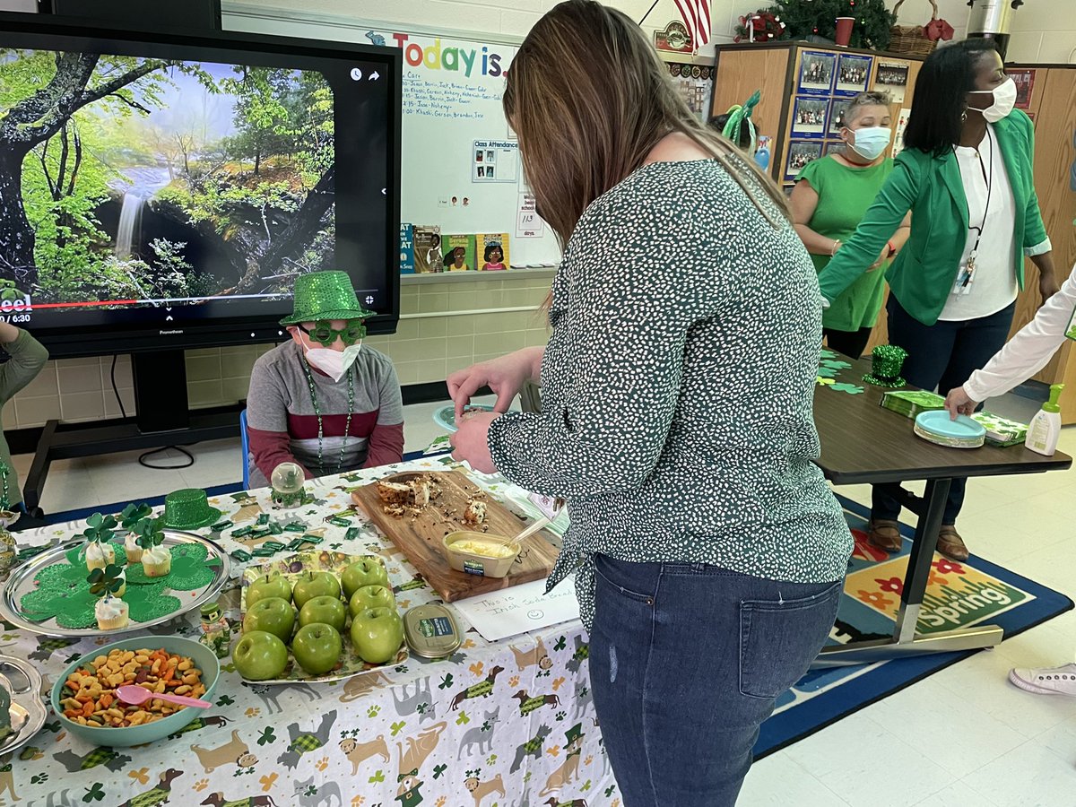 Michelle Armentrout tweet media