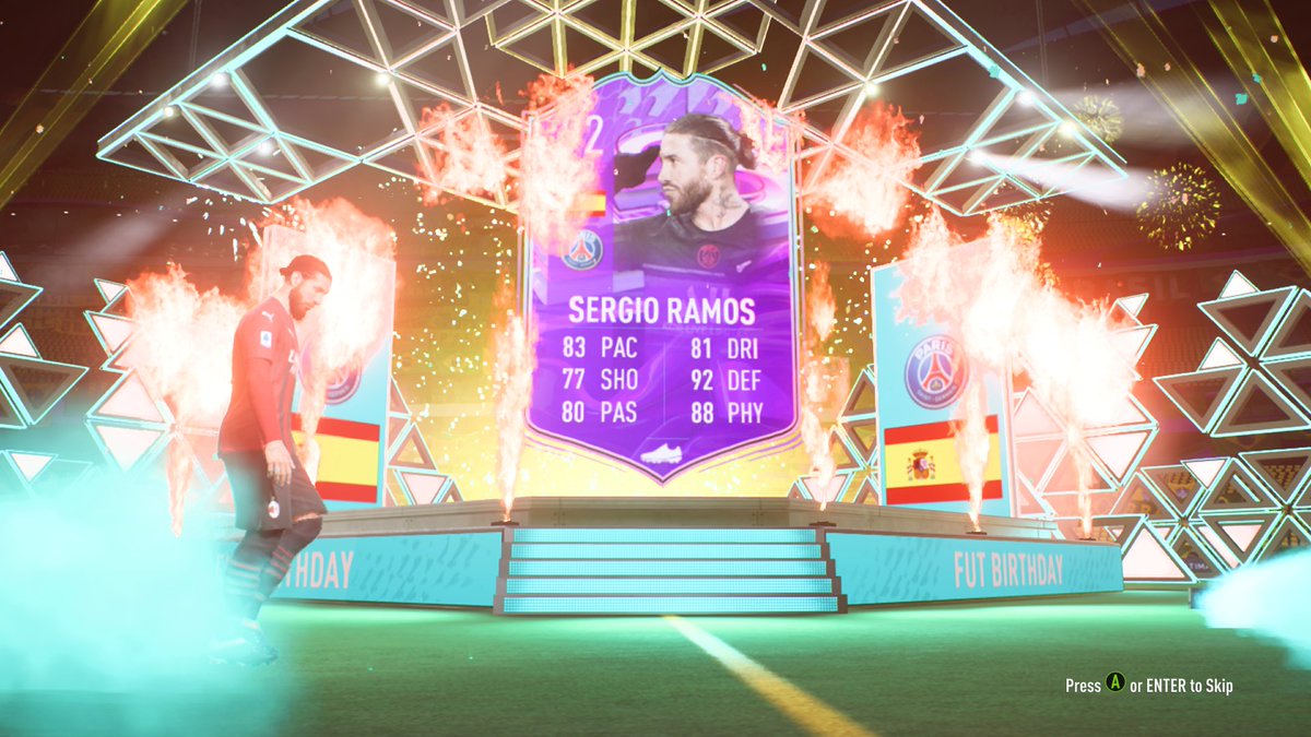 OnlyKron9's tweet photo. Just Finished this bad boy. cost me nothing
lets see how i can fit him in my squad.
#FIFA22 #FUT22 #FUTBirthday https://t.co/fbtH3QJdeq