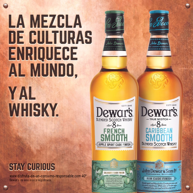 dewars's tweet photo. Cuando mezclas culturas, obtienes resultados sorprendentes. Como la gama de Dewar's 8 años, acabada en barricas de diferentes partes del mundo. ¡Toda una experiencia de sabor! 🍏🥥 #DobleEsMejor #Dewars8 #CaribbeanSmooth #FrenchSmooth https://t.co/iIj1ji9lp2