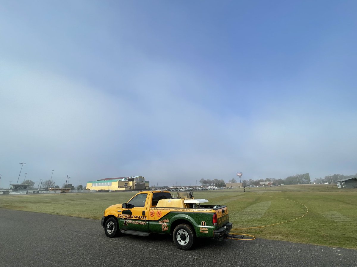 BearDownHOCO's tweet photo. Thanks to @ScapesLlc for spraying our field and getting it ready for spring ball! ELITE practice facility for our players! 🐻⬇️‼️ https://t.co/W0ErfSBgPr