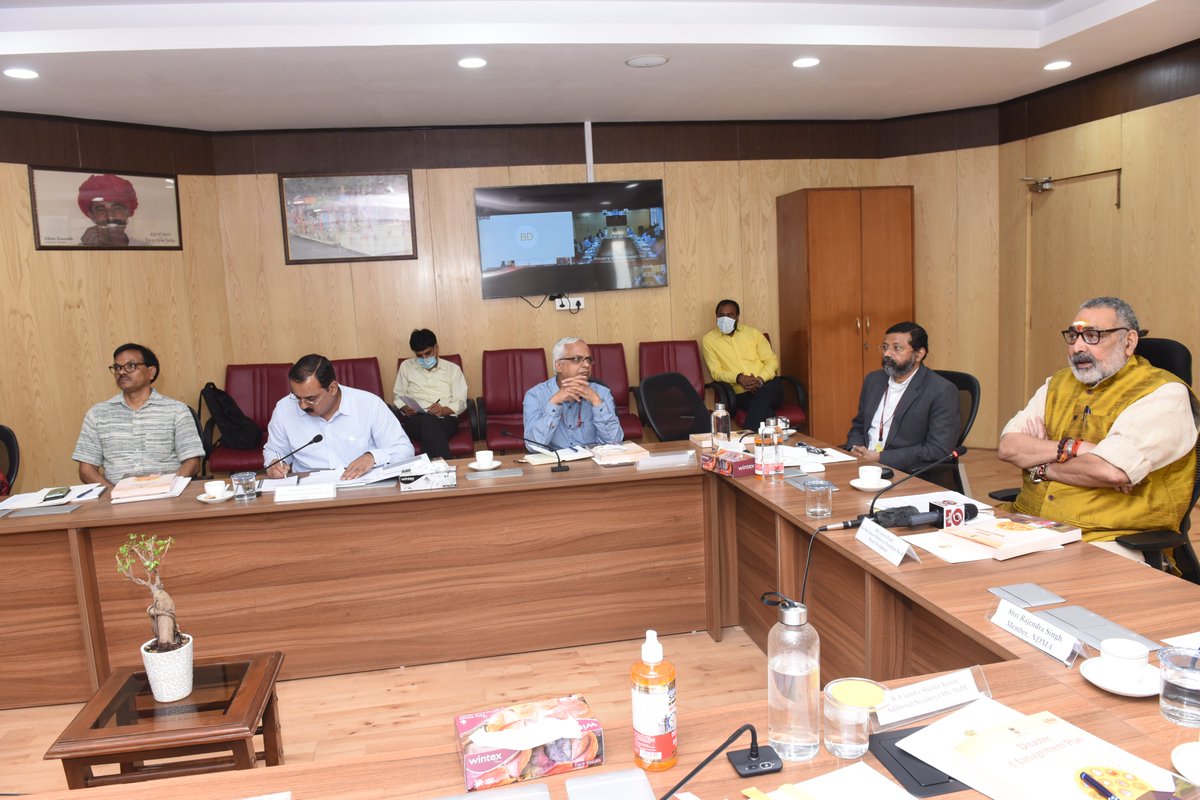 mopr_goi's tweet photo. @MoPR_GoI has developed the #DisasterManagementPlan with an aim to develop disaster resilience at grassroots level among Panchayats and establish a framework to align the disaster management measures in rural areas to that of the @NDMAIndia: Shri Giriraj Singh, Union Minister(PR) https://t.co/HpZWyvusQh