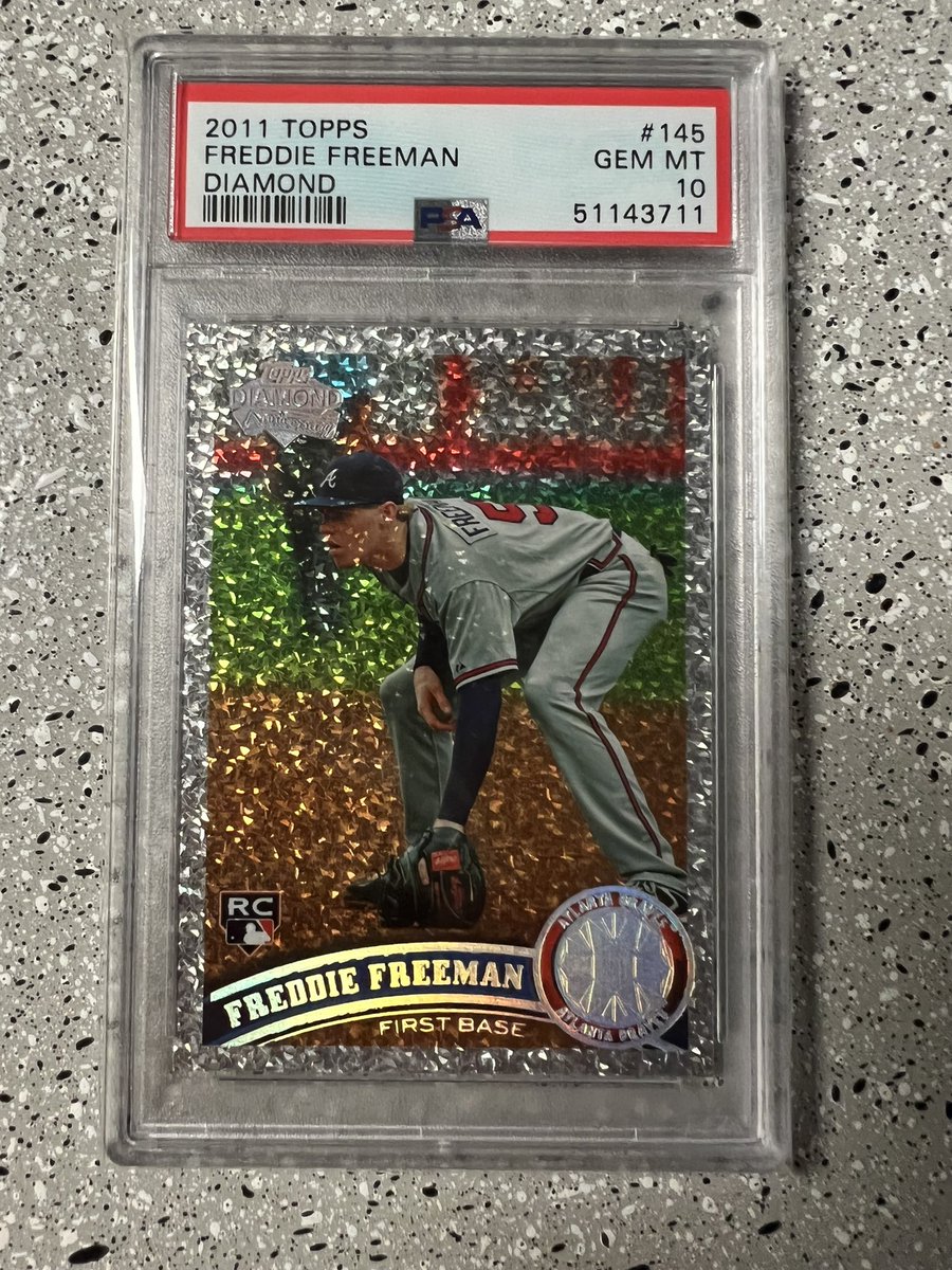 RobertBall25's tweet photo. Freddie Freeman Diamond Anniversary PSA 10

$1000 obo shipped

@TheHobby247 @Hobby_Connect @HobbyConnector @sports_sell https://t.co/maGs17g9LO