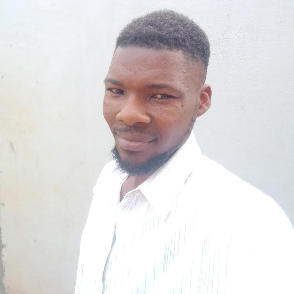 ayobami_odejide's tweet photo. #NewProfilePic https://t.co/RyxvxX25cO