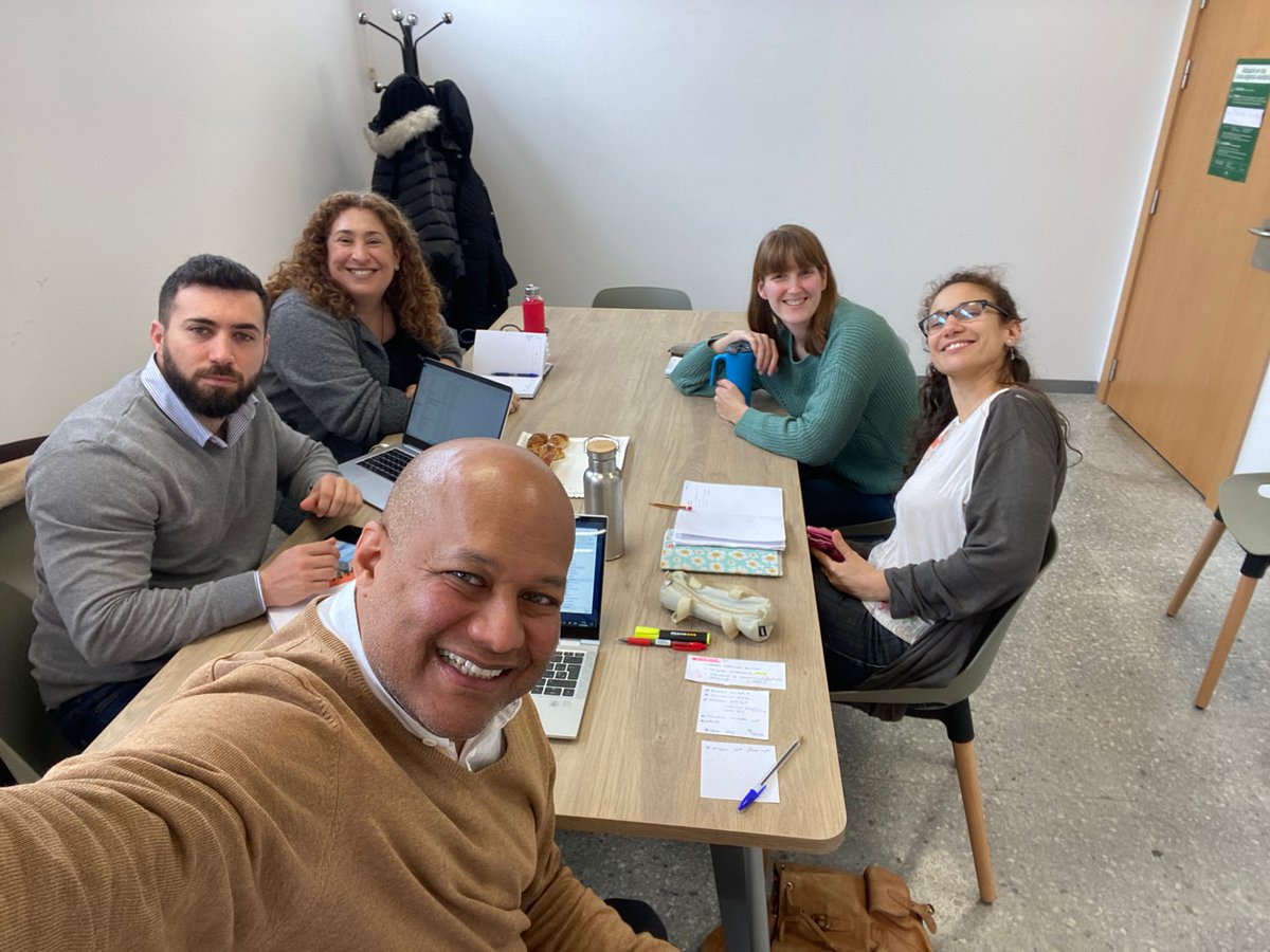 CarlaQuesada5's tweet image. Preparing the post-test data collection within the Digital Library Project coord by @PAFIU_UAB  and funded by @EduCaixa_CAT in Murcia Primary Schools. Studying the effect of #learningpatterns and #digitallibrary on reading comprehension of 1st-6th grade students @CompREd_UAB