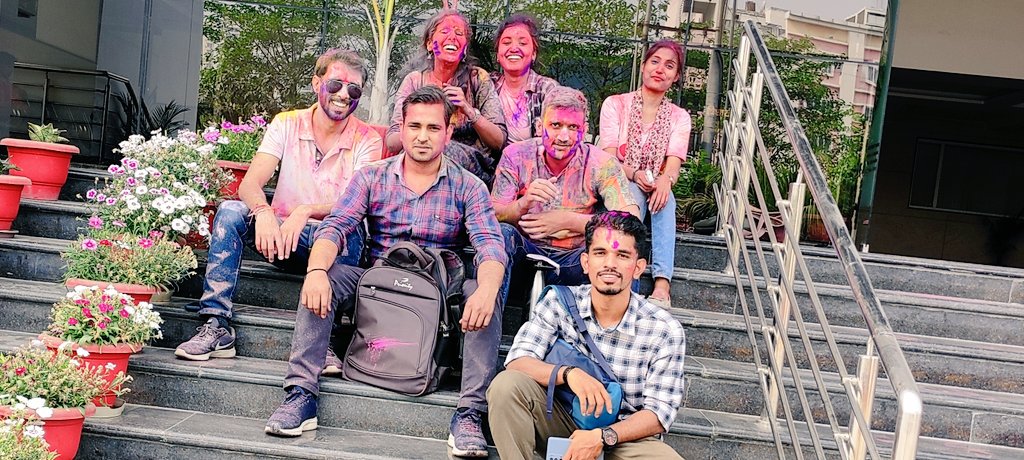 iErAvanishkumar's tweet photo. Incessant second Holi at one place.. 🥱 https://t.co/4K64uFTNW8