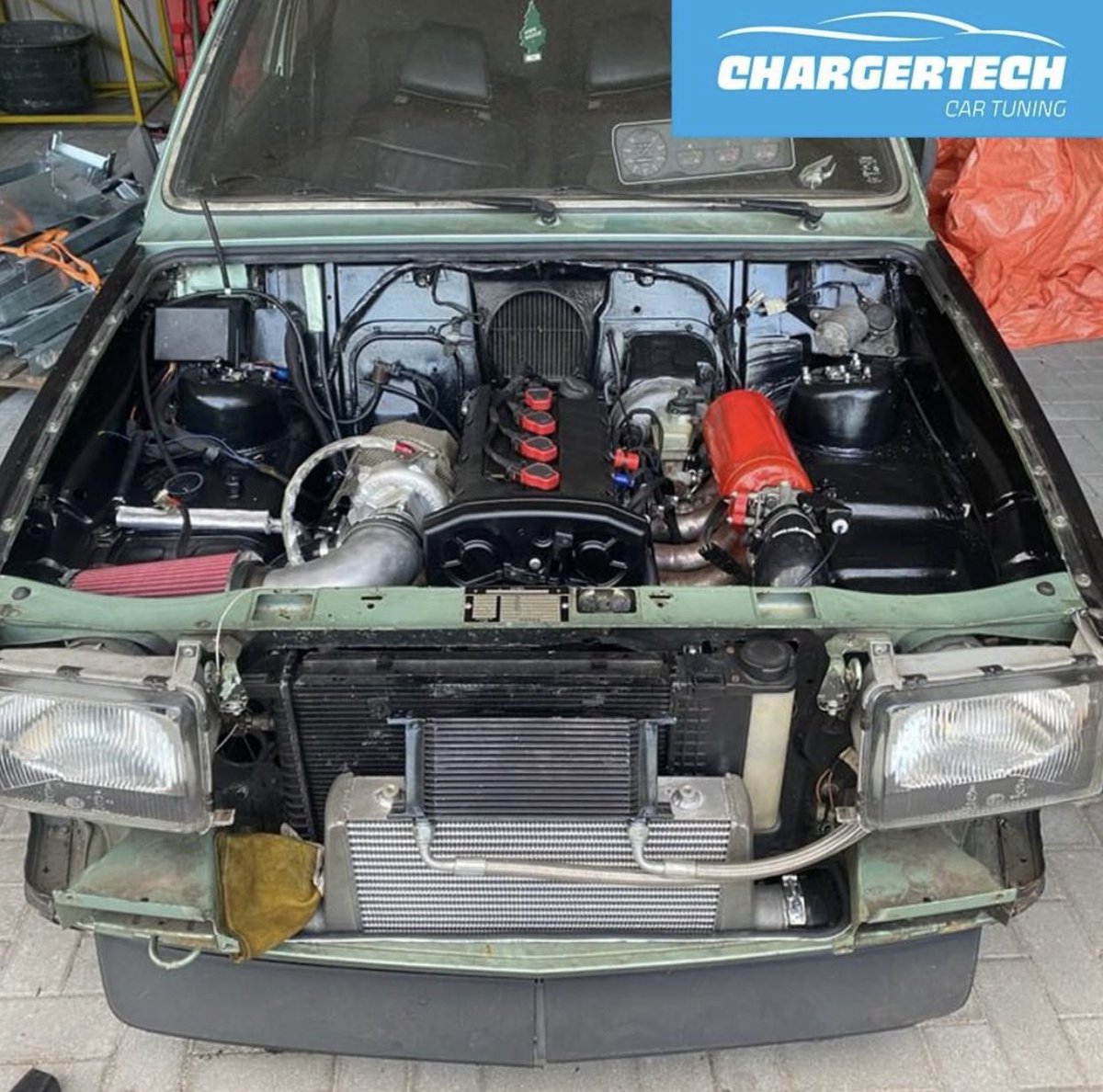 Chargertech_nl's tweet photo. Our coworker built a Clio 1.8, 16v F7P
engine with an additional turbo in his Volvo 340!

#Chargertech #cartuning #tuningworld #turbo #volvo
#volvo340 #engine #volvocars #classiccar #tuningcar
#motorupgrade #engineupgrade #speed #coolcars
#volvo300mania https://t.co/qcHhinpx2B