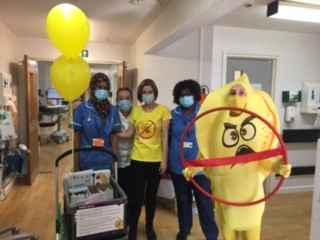 TV_LHCH's tweet photo. Lots of staff joining in our MASD Awareness day @LHCHFT @Medline - no one's camera shy! https://t.co/8UhNQmX2mL