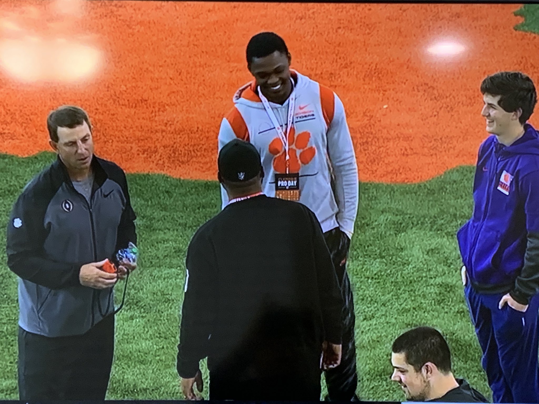 Steelers Depot 7⃣ on Twitter "Can't tell exactly who this is with Mike