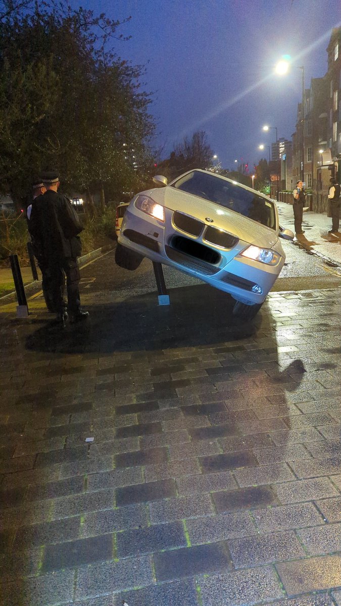 MPSStGiles's tweet photo. Op Equinox with St Giles and Camberwell Green SNT ended on an eventful note whereby a driver was arrested for this drunken achievement! https://t.co/C6kLbndqbb