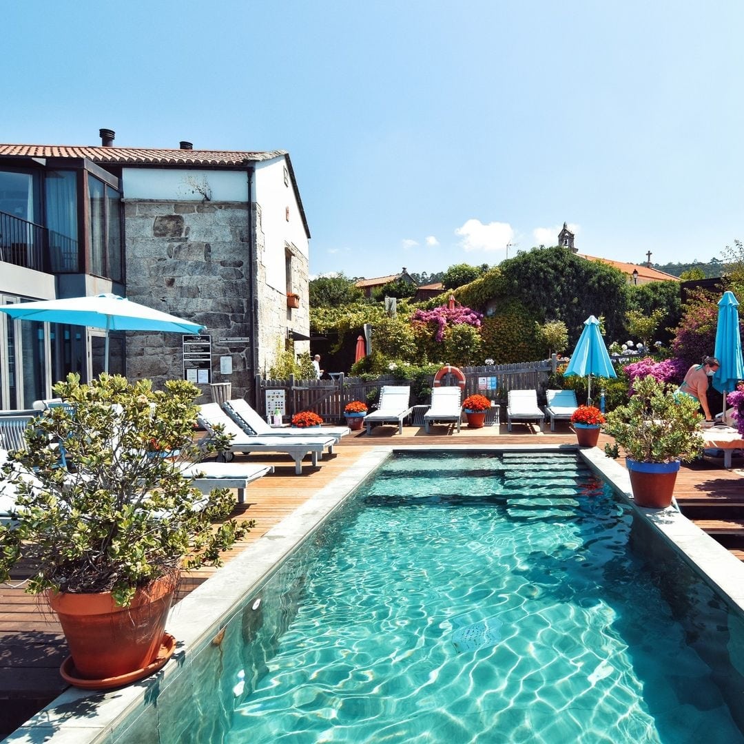 Amor por lo que hacemos by @quintasanamaro y lo bien que se está cuando se está bien... #buenavidaatlantica #meaño #riasbajas #riasbaixas #vino #albariño #galicia