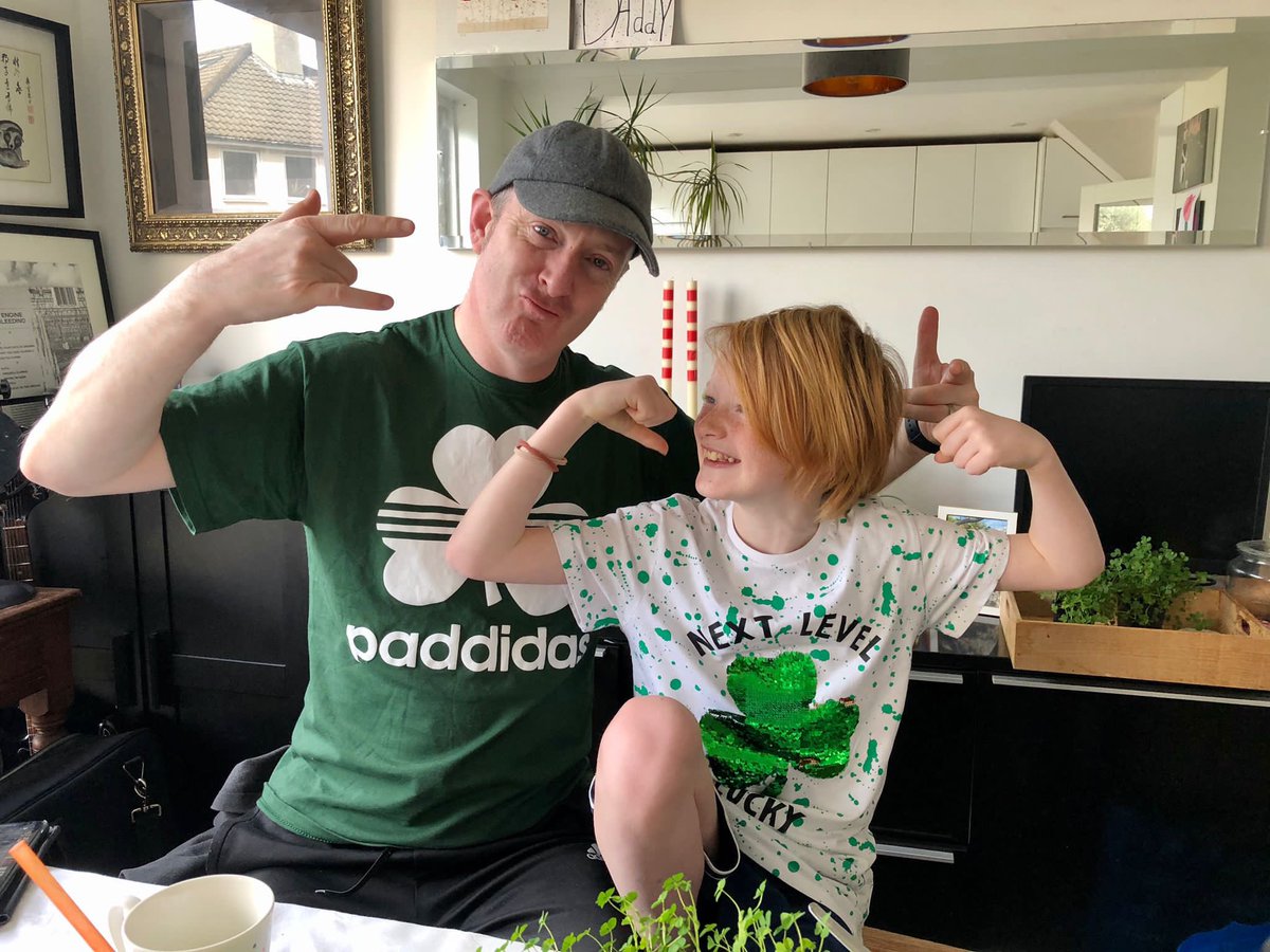 CiaranTallon's tweet photo. Happy St Patricks day 🤘🤘🔥🔥 #paddidas #greentea #greenfood 🤣🤣 https://t.co/Jdv91VI9jC