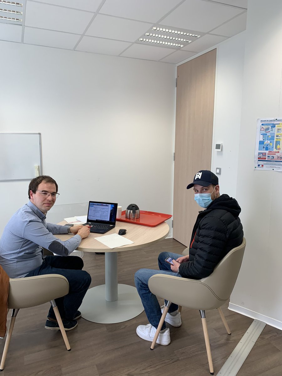 Corinne NEVEU (@neveucorinne) on Twitter photo Un temps d échange sur les opportunités d’emploi autour d’un café…le #cafécontact en #NouveauSuivi pour optimiser ses chances de retour à l’emploi en toute convivialité @poleemploi_HDF <a href="/VLecreux/">Virginie Lecreux</a> <a href="/DubMaxi/">MaximilienneDUBRUQUE</a> <a href="/MelanieMajka/">Melanie Majka</a> @NavetAlexandre Un temps d échange sur les opportunités d’emploi autour d’un café…le #cafécontact en #NouveauSuivi pour optimiser ses chances de retour à l’emploi en toute convivialité @poleemploi_HDF <a href="/VLecreux/">Virginie Lecreux</a> <a href="/DubMaxi/">MaximilienneDUBRUQUE</a> <a href="/MelanieMajka/">Melanie Majka</a> @NavetAlexandre