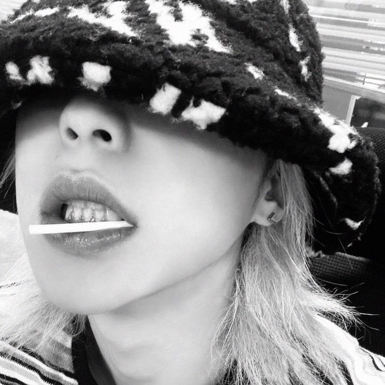 emilyl4_'s tweet photo. HAPPY SHIN DAY EVERYONE!!!
shin you’re a slayer and i love you
#HAPPYSHINDAY #Lovely_SHIN_Day #SHIN #GHOST9 #SHINDAY https://t.co/6EfYNEpfed