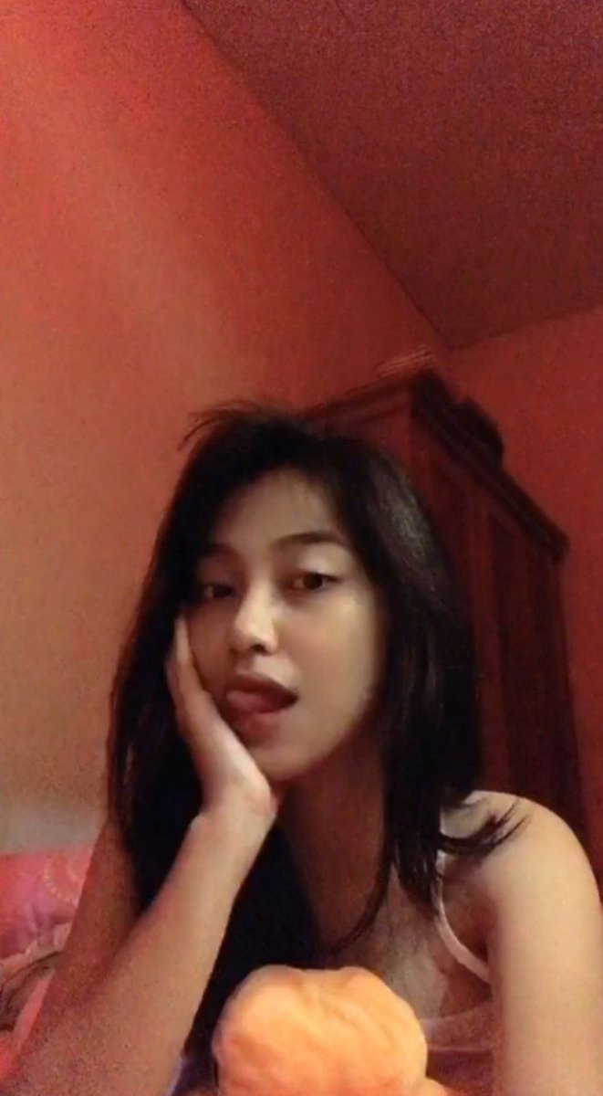 vfyrsa's tweet photo. Turu bg #tidur https://t.co/iBDtux6WWE