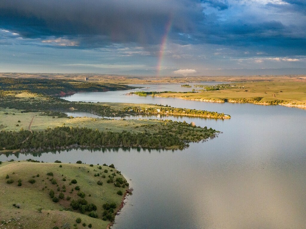 If you find yourself in Montana, you're already lucky 🍀 📸| Visit Montana/Andy Austin instagr.am/p/CbNzCiBBORg/