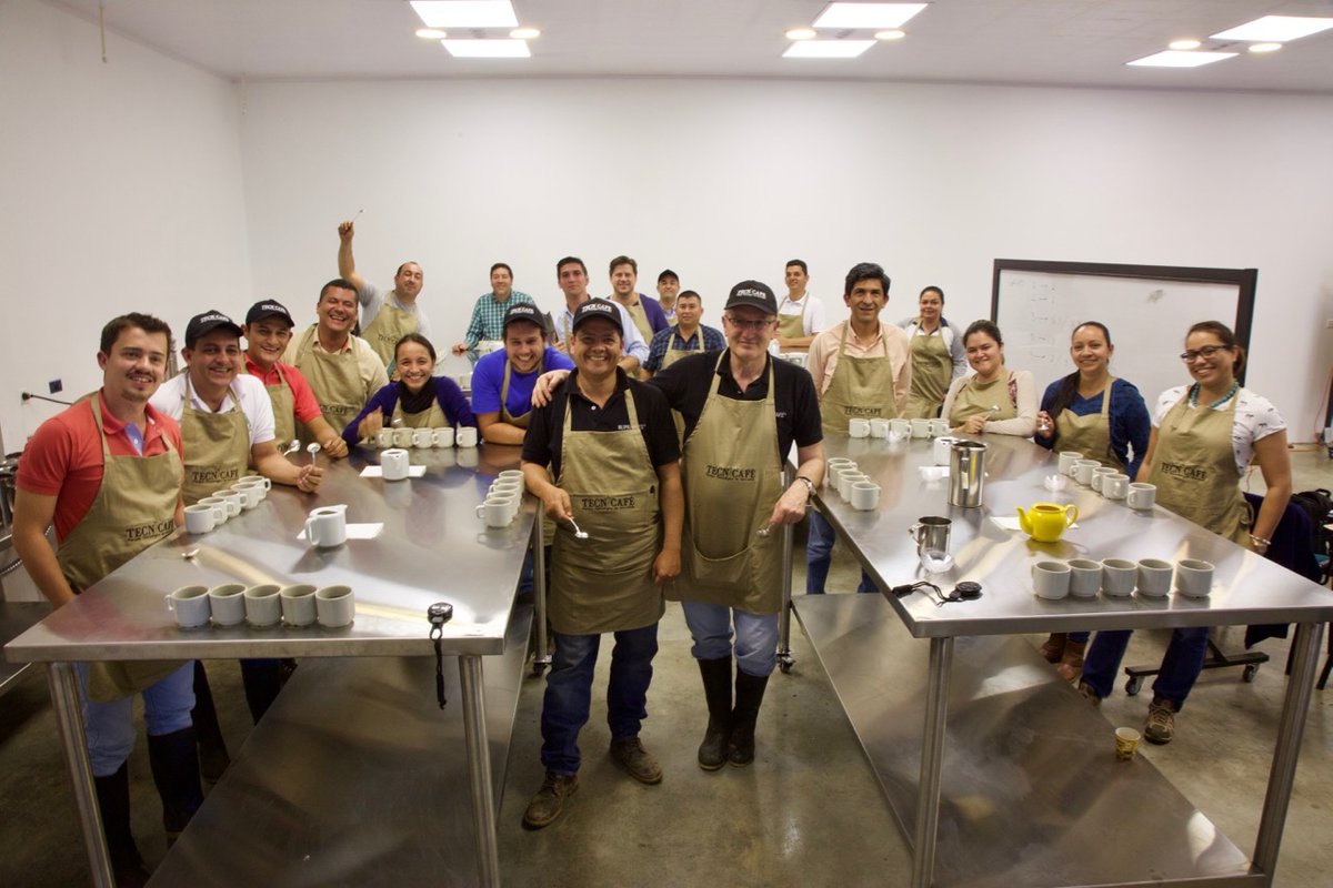 LittleCityATX's tweet photo. #tbt to March 2017 and one of the first Q Processing courses. Thanks to our friends at Tecnicafe and Supracafe for being such gracious hosts.
#coffeelearning #colombia #cauca https://t.co/8FG0Uq2N4U