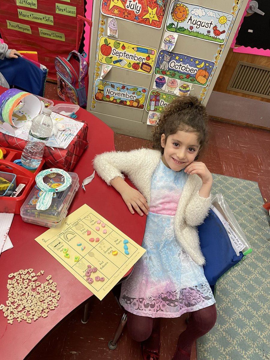 LabrosseKristy's tweet image. Leprechaun slime, sorting, and graphing Lucky Charms, and a leprechaun hunt kept us busy today! 🍀#NMUKNIGHT @NMGibbs_NJ
