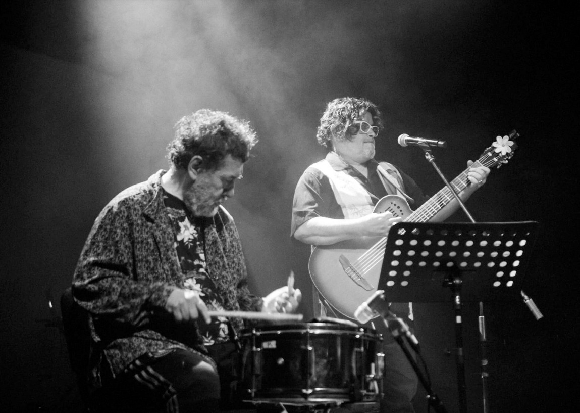fundteatroamil's tweet photo. HOY| #CauriPacsa
Llega una nueva oportunidad para compartir un viaje en el que confluyen las palabras, la música y la teatralidad. https://t.co/hiZw3tzIxG