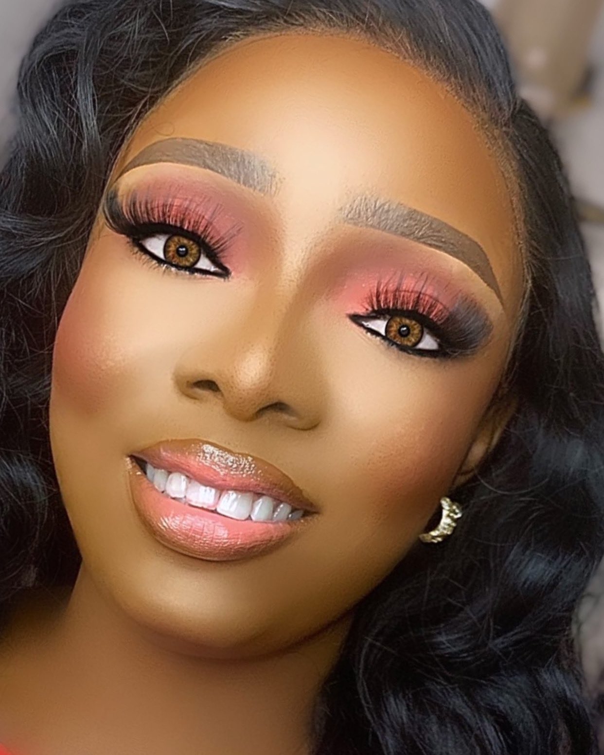 IBADAN MAKEUP ARTIST on X: "Birthday glam for the birthday girl Makeup by @Dashingbeauty_makeover #ibadanmua #Ibmua #RETWEEET https://t.co/Jb0YF0y2Is" / X