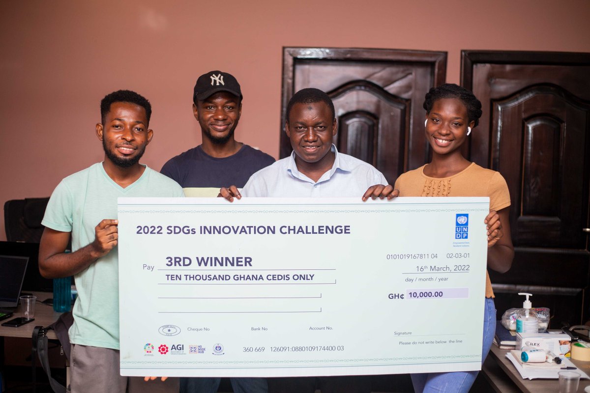 ViztaEdu's tweet photo. The #ViztaEdu #startup grabbed the third place winner award at the 2022 #sdg #innovation #challenge at the Ho Technical University in grand style!
We are grateful to the @GhanaTechLab and all our mentors for aiding us to achieve this great feat!
#gtlimpact #CitiBusinessNews https://t.co/teCSgtHdVd