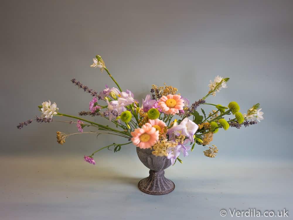 AdultLearnTrain's tweet photo. Are You Free Monday-Wednesday 4th-6th April?
Join #AdultLearnandTrain and choose a course in #LinoPrinting, #FaceYoga &amp; EFT, #MakeUp Techniques, #Overlocker, #StainedGlass, #WeddingFlowers #FabulousFloralTableCentres
To view these courses visit https://t.co/xfVCWP2K6K
#cambridge https://t.co/gRcubXSViD