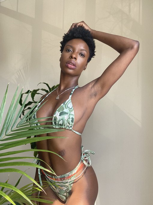 Lucky Libra https://t.co/9VFllE0OlZ