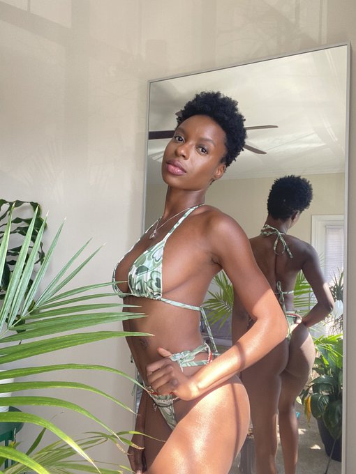 Lucky Libra https://t.co/9VFllE0OlZ