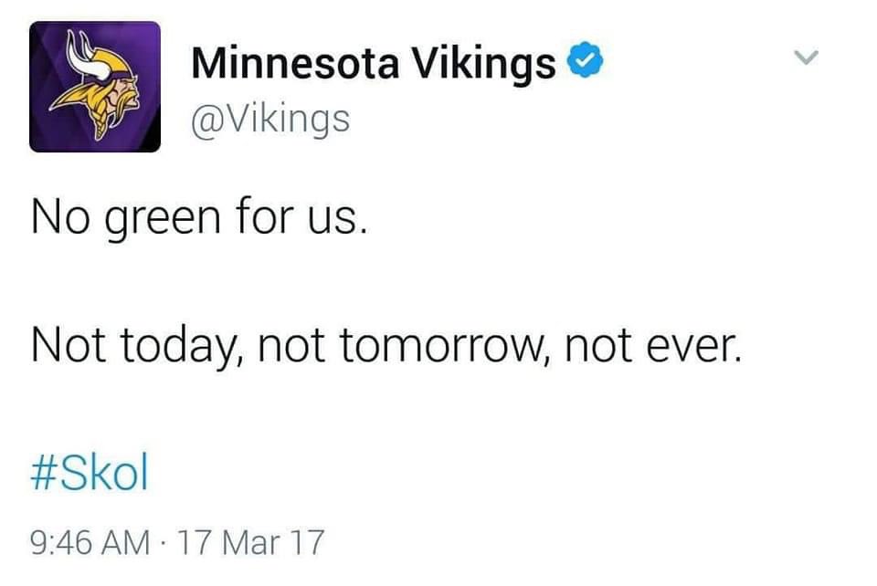 thebigsmooth1's tweet photo. Thank you @Vikings ♥️#Fthepack https://t.co/p3hJLm3TLP