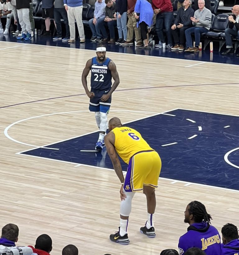 PettyAirJordan's tweet photo. Can you imagine if this was MJ? https://t.co/VPxsMa0DN0
