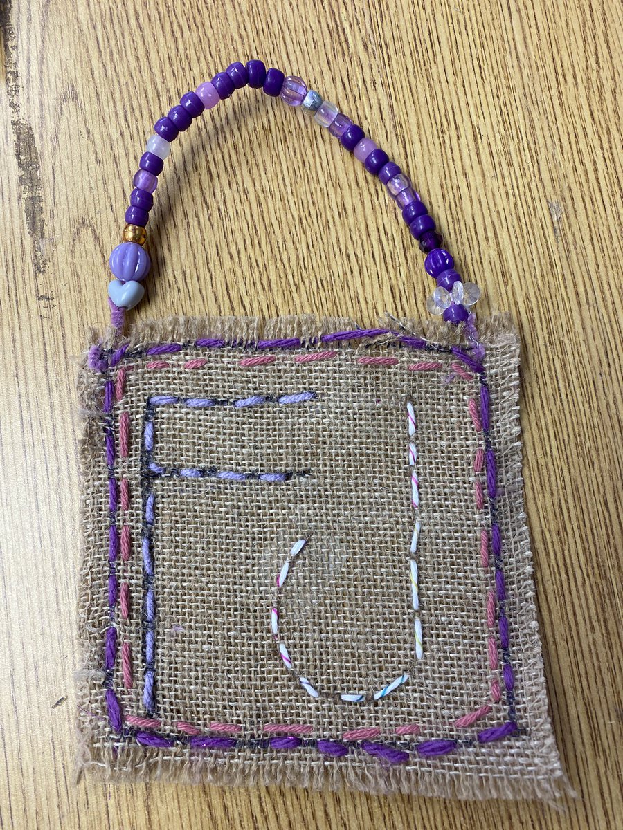 Art Ss @LCPSLegacy have been working on sewing and weaving. They have absolutely loved it!! @LCPSVisualArts