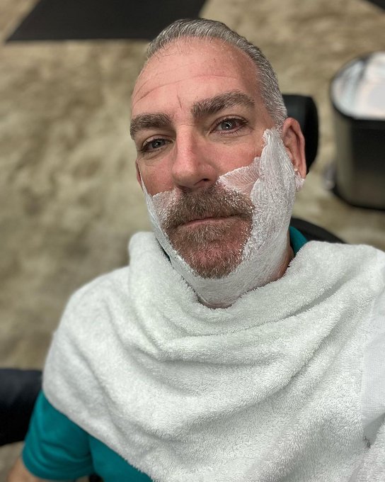 Getting cleaned up for #stpatricksday @FLFootNight  @footnight this evening @goldfinger_club . Thanks<a href="/tag/stpatricksday"class="tags">#stpatricksday</a><a class="tags" target="_blank" title="On Twitter" href="/?out=eyJ0eXAiOiJKV1QiLCJhbGciOiJIUzUxMiJ9.eyJpYXQiOjE3MjI0MTAyNzUsImlzcyI6InR3cG9ybnN0YXJzLmNvbSIsIm5iZiI6MTcyMjQxMDI3NSwiZXhwIjoxNzUzOTQ2Mjc1LCJyZWRpcmVjdF91cmwiOiJodHRwczovL3R3aXR0ZXIuY29tL0ZMRm9vdE5pZ2h0In0.yd9dSC5Uwh1q0HVstD6ErTBXvu77euC-h-yGPOr3LYauNvhoAl2e_J8vWnitW5NwbYv6ueEitFTZby2CW-PPvQ">@FLFootNight</a>