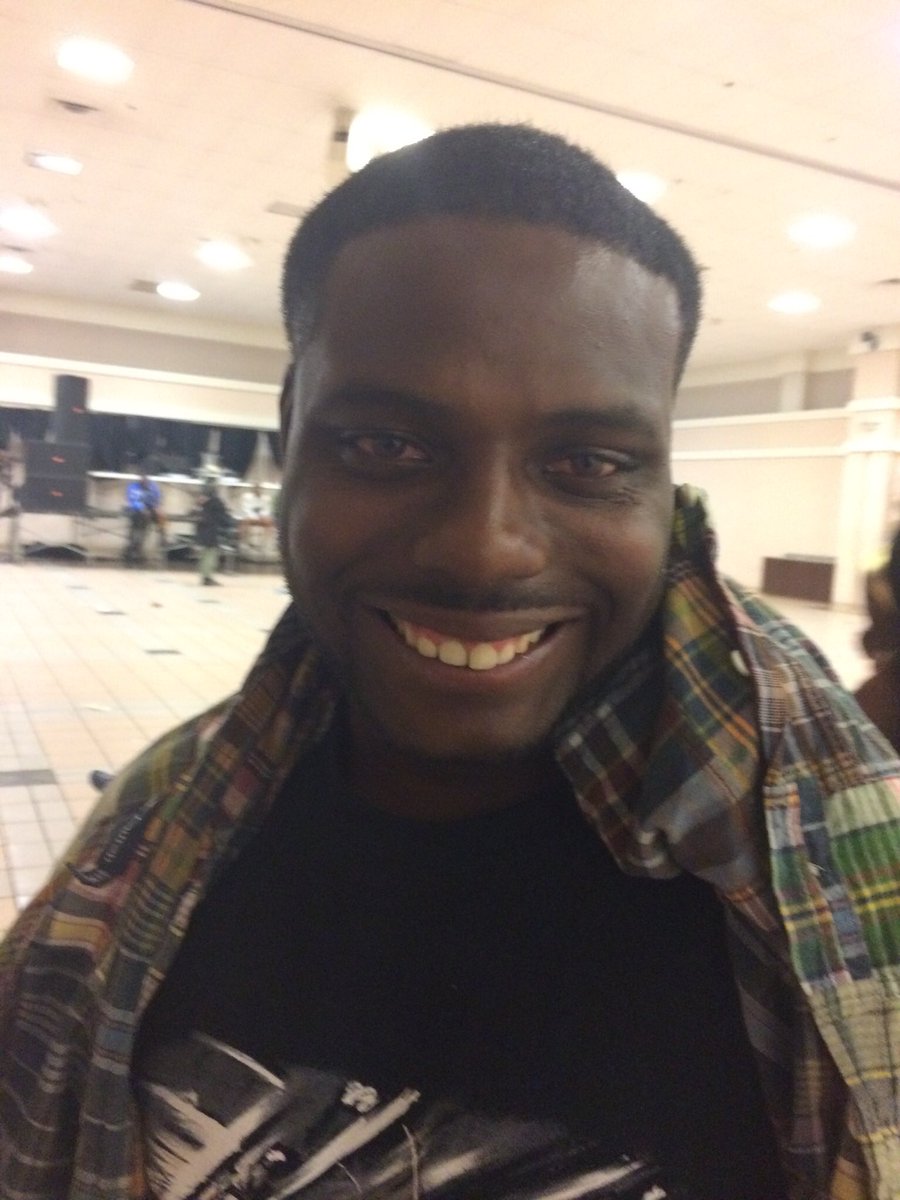 #tooloudchallenge I’m just sitting here like there is Talent all over USA and I most find it and see it all ……………