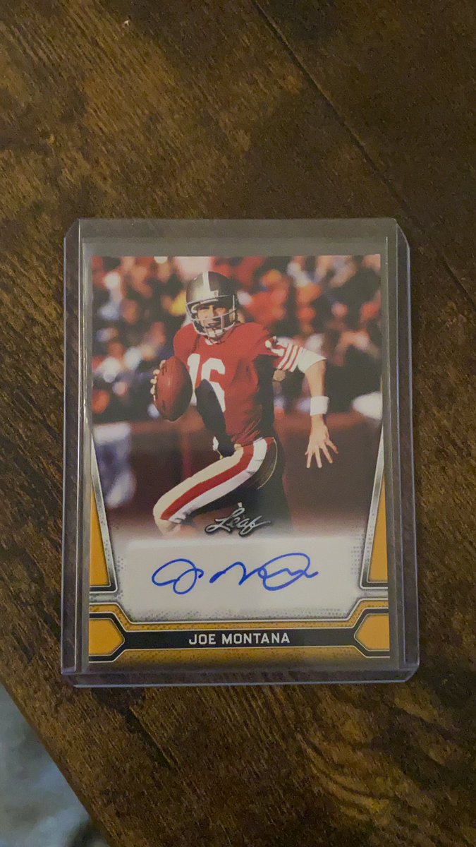 Cardstoria's tweet image. Mail day Joe Montana  @CardPurchaser