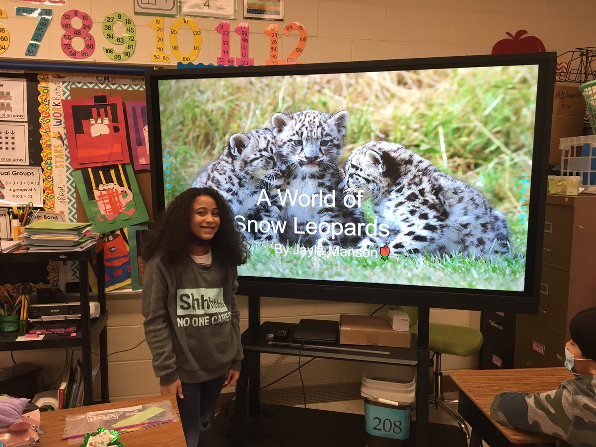 nmaguire208's tweet photo. Sharing our informational books… my mini authors did such a great job!!! #d109pride https://t.co/iPeGkRK0QV