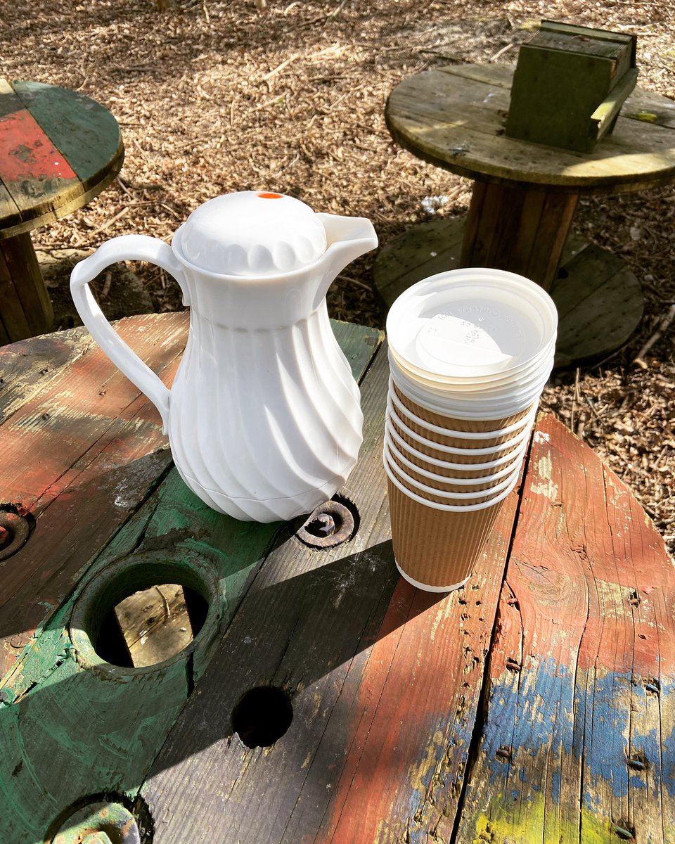SuperSquirrels_'s tweet photo. The hot chocolate is ready for the @CatcliffePS LEARNERs! Let’s have another great forest school session today! #forestschools #hotchocolate https://t.co/J1bcpEEJyc