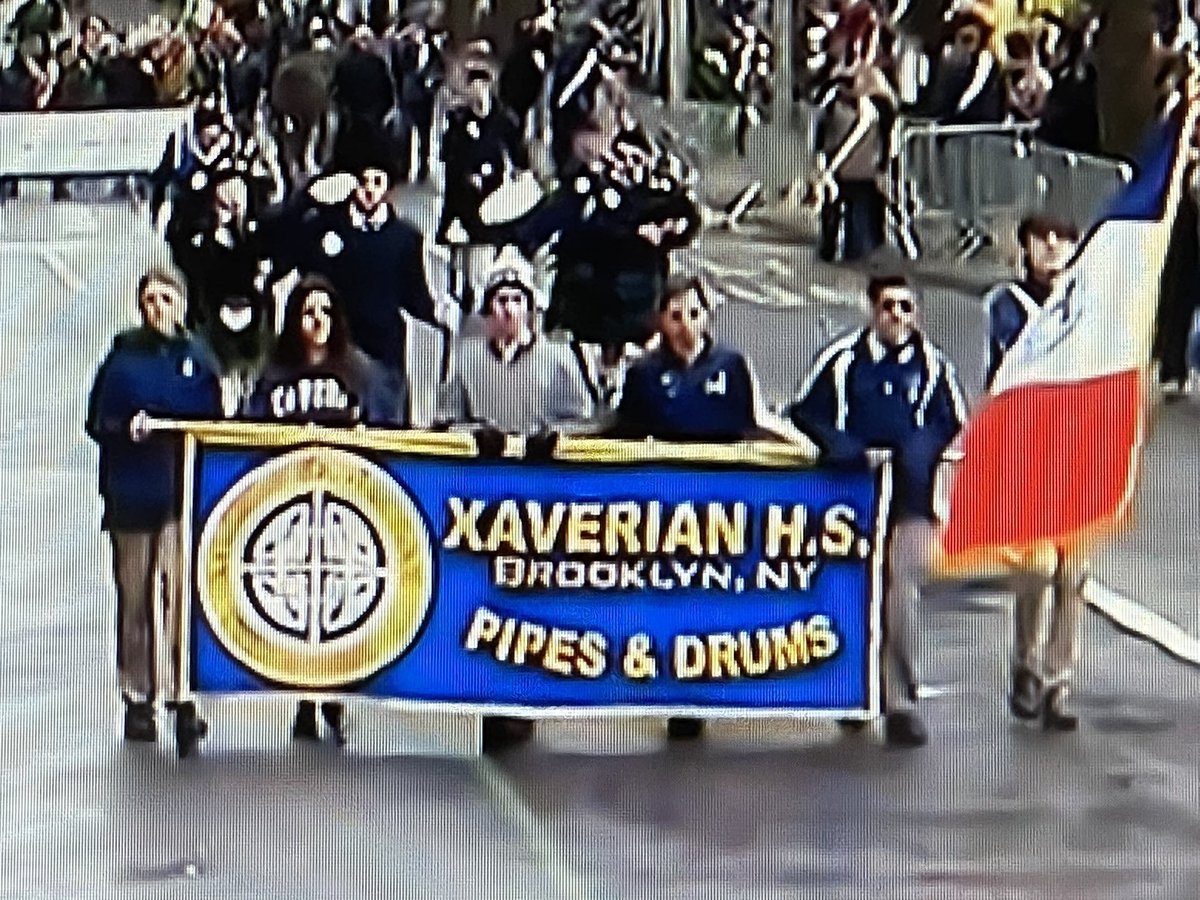 RAYMONDBRAYMOND's tweet photo. .@XaverianHS https://t.co/X2AQzA3ckE