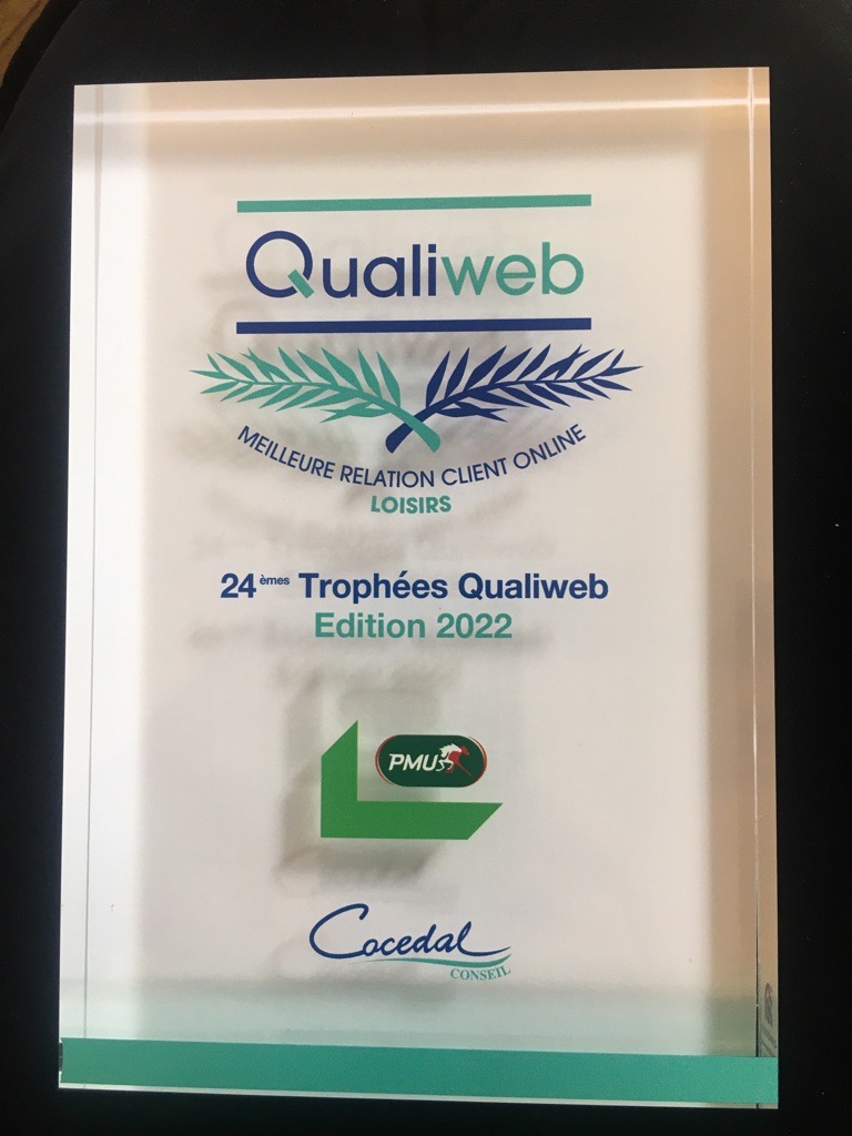 Le <a href="/pmu/">PMU</a> 1er du Trophée 2022 de la relation client online du Baromètre <a href="/QualiWeb/">Carole Sasson</a> catégorie Loisirs ! Bravo aux équipes de @SebPasse pour leur engagement quotidien au service de nos clients. C'est aussi cela être un vrai e-commerçant !
<a href="/EMalecaze/">Emmanuelle Malecaze Doublet</a> @PMU_Hippique #ecommerce