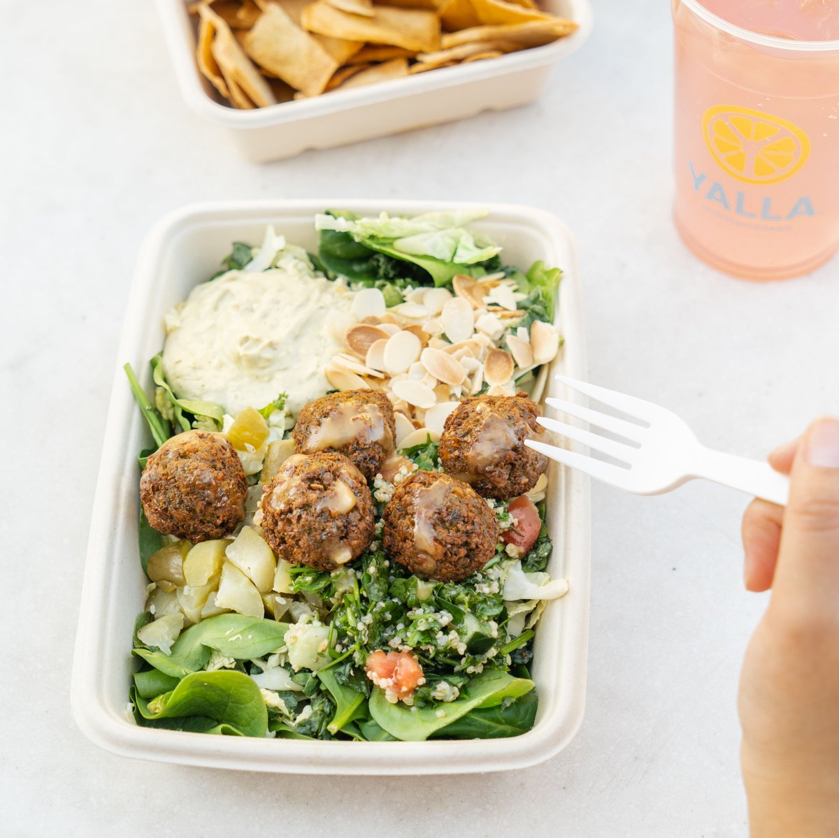 yallamedi's tweet photo. Don't forget your greens on #StPatricksDay! 🍀 Stop by and build your bowl with our legendary Power Greens 💪💚 https://t.co/TkKFuCzJ9H